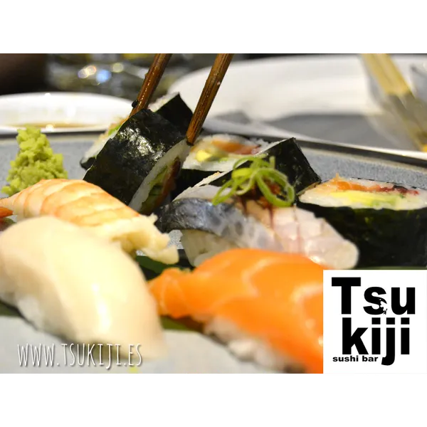 Tsukiji Sushi Bar Restaurante