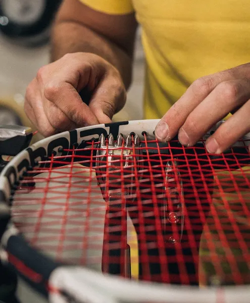 Encordados y más (CITA PREVIA) Raquetas de tenis, frontenis, squash y bádminton