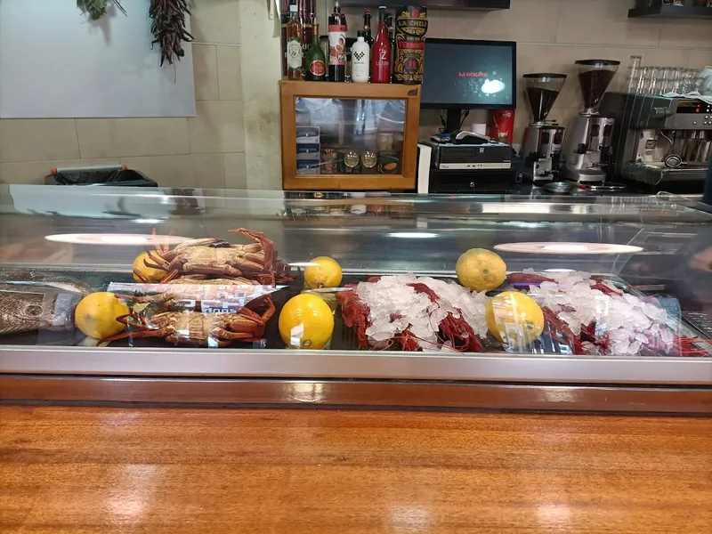 BAR CAFETERIA LA MONTAÑA