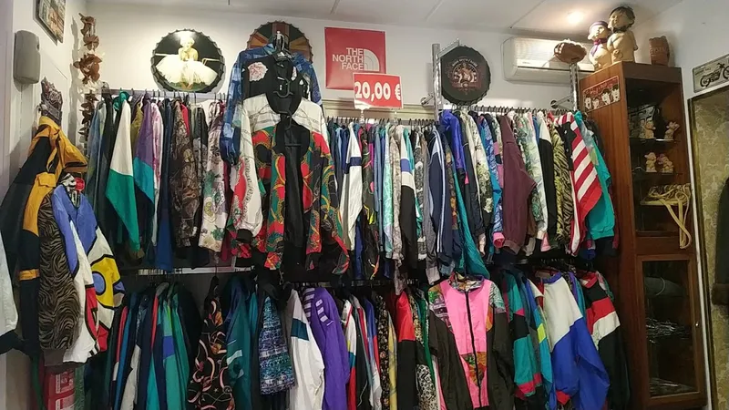 Columbus Vintage Second Hand Clothes