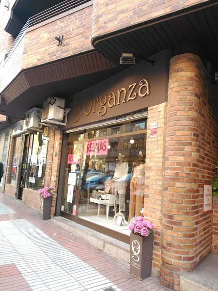 Boutique Organza