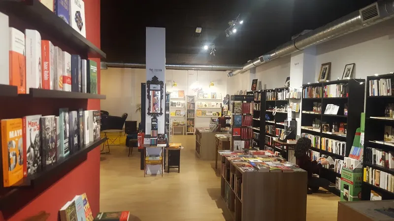 Librería La Lumbre