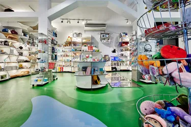 Los 10 tiendas de cuadros de Malasaña Madrid