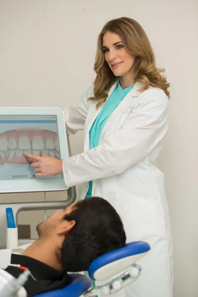 Clinica Dental Intersalud Dres. Toro Mattozzi