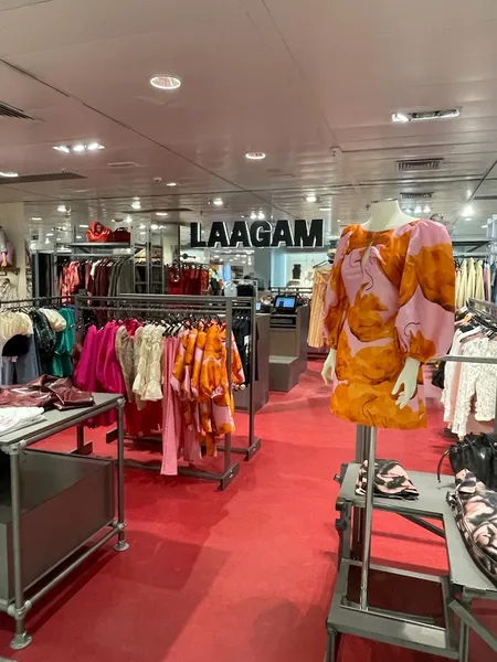 LAAGAM | Tienda de ropa Madrid