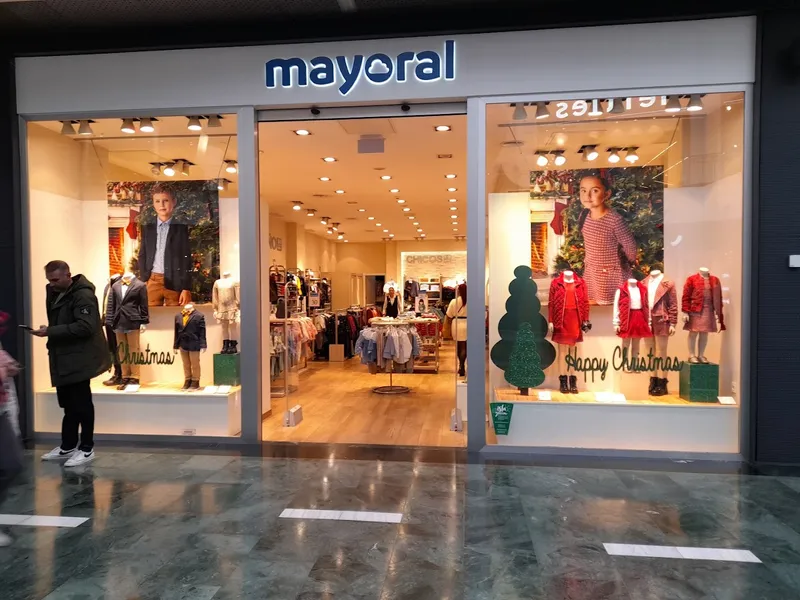 Mayoral - Tienda de Ropa Infantil y para Bebés