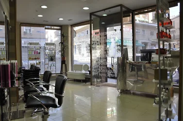 Los 16 peluquería de Bellas Vistas Madrid