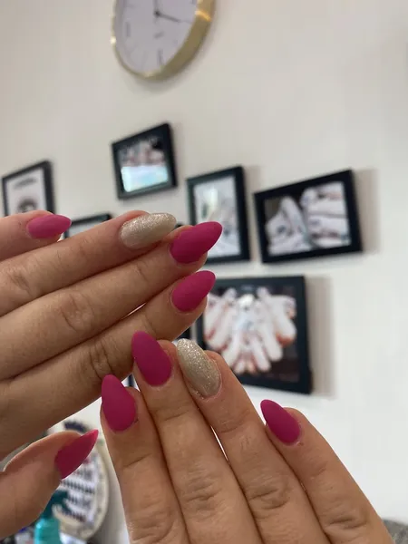 YMNails