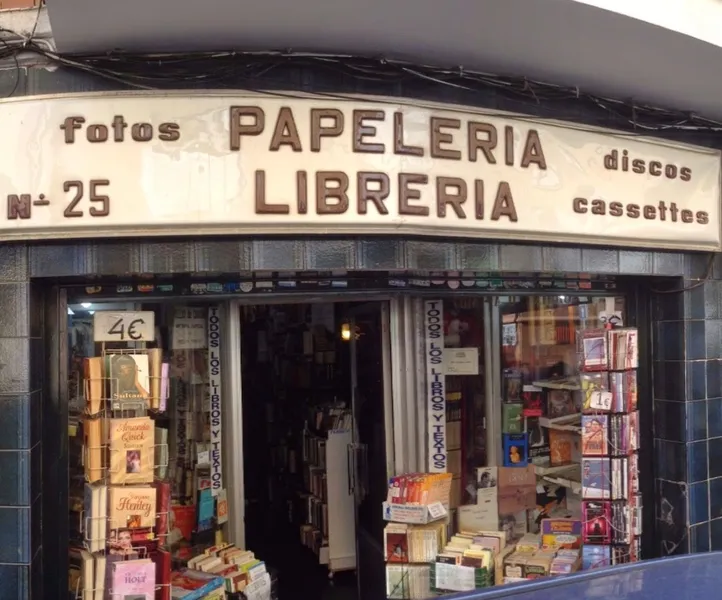 Librería F Sacristán