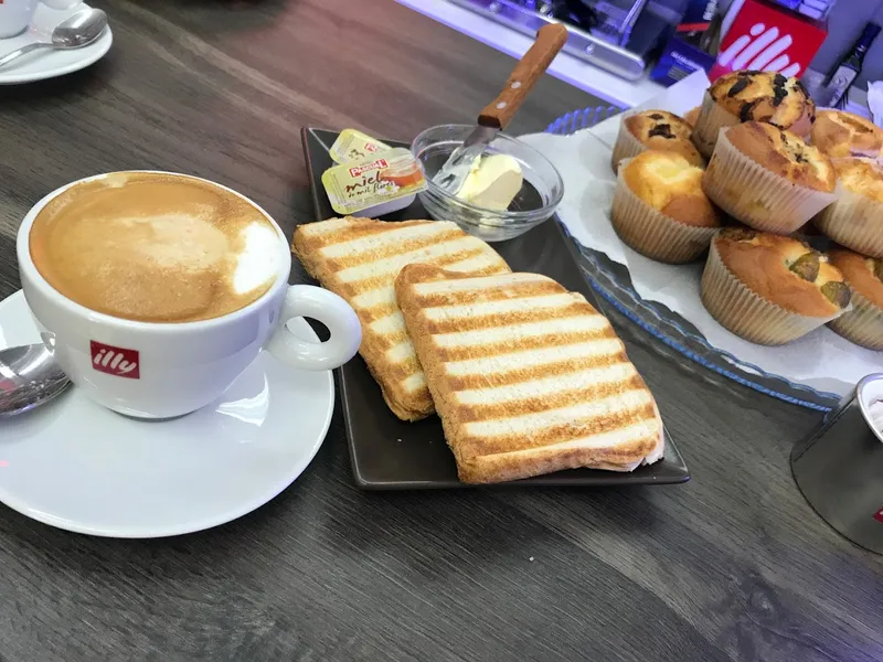 Bar-Cafeteria “La Tienda “