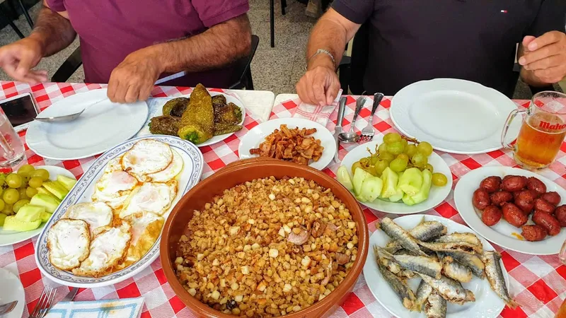 Cafetería Restaurante Imperial IV