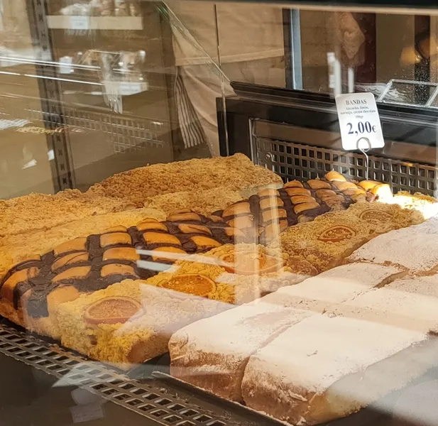 Panadería y Pastelería Turro