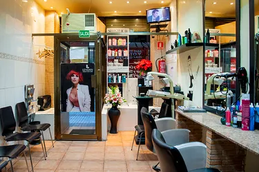 Los 12 peluquería de Quintana Madrid