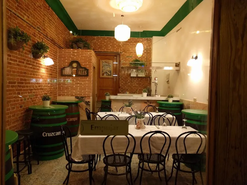 Cerveceria Jumi Rosa Cafeteria