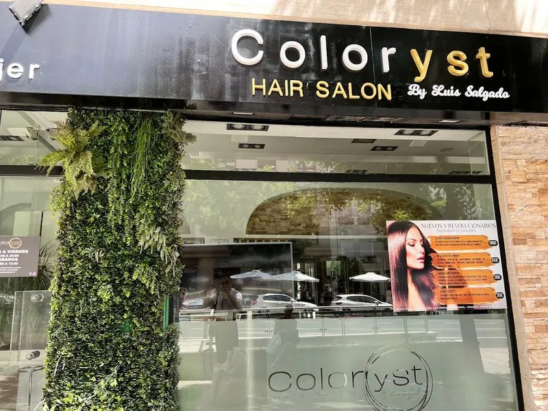 Coloryst Hair Salón Peluquería y Estética