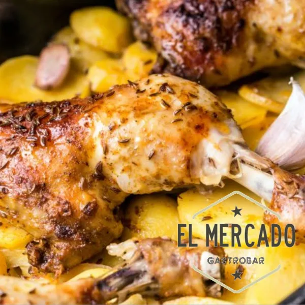 El mercado Gastrobar detras del mercado de villaverde Alto