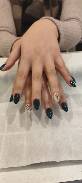 Nails