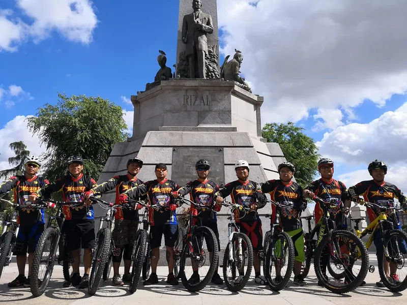 Monumento a José Rizal Mercado