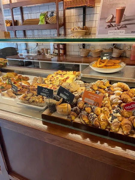 Santagloria Coffee & Bakery