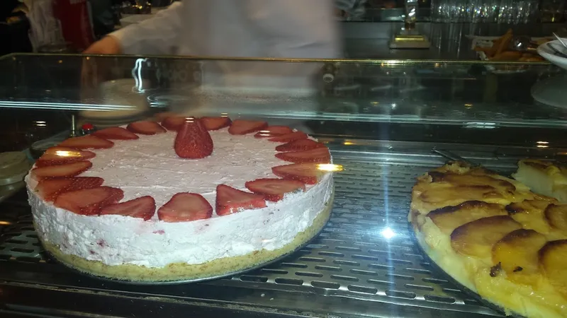 Cafetería Reñones la calle donde queda