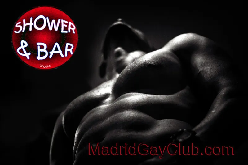 Shower & Bar Madrid Gay Club