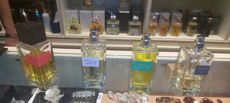 Perfumería Rosi