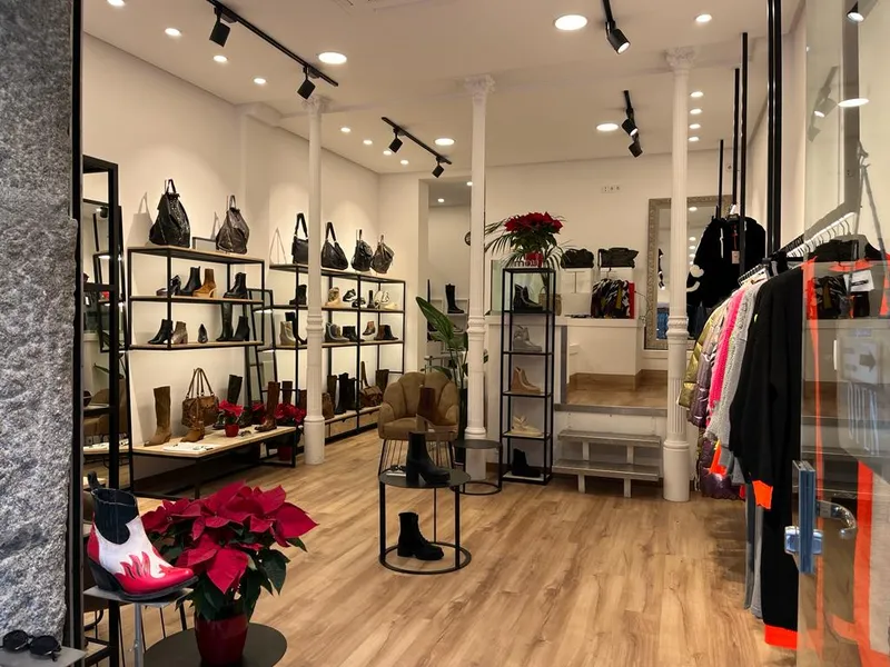 ALMIRANTE 28 Madrid - Boutique multimarca de ropa, calzado y complementos