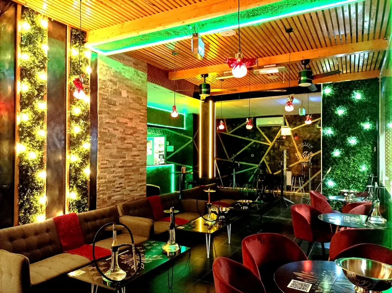 FÉNIX BAR LOUNGE