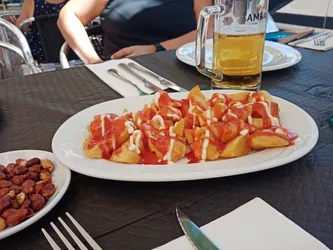 Los 7 Patatas bravas de Quatre Carreres Valencia