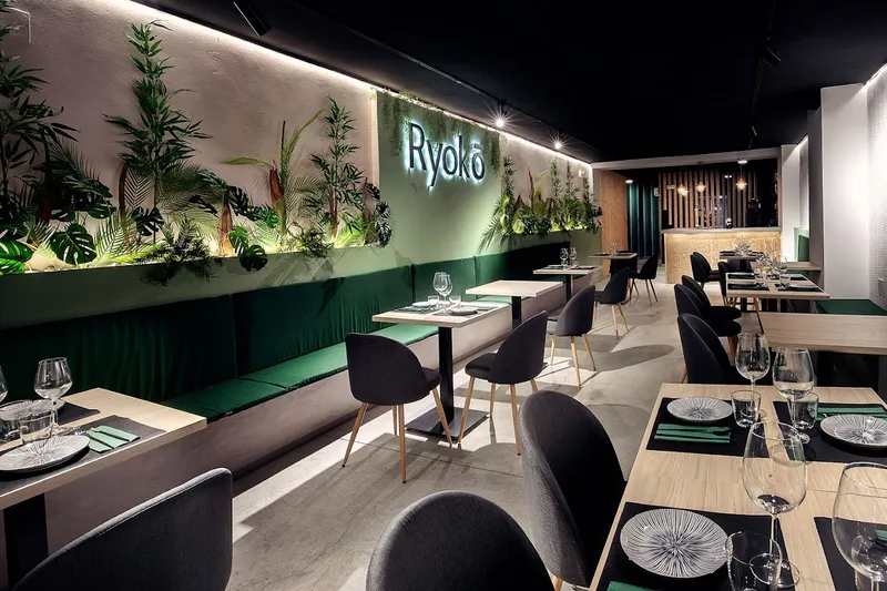 Ryokō - Nikkei Sushi Bar