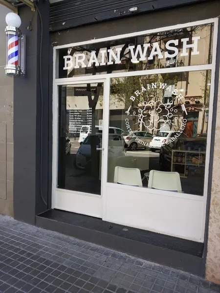 Brainwash peluquería/barberia. Cortes, barbas, peinados