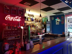 bares con música de Eixample Valencia