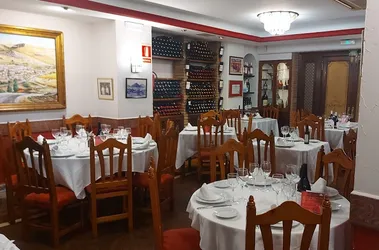 Los mejores 8 restaurantes asadores de Cruz de Humilladero Málaga