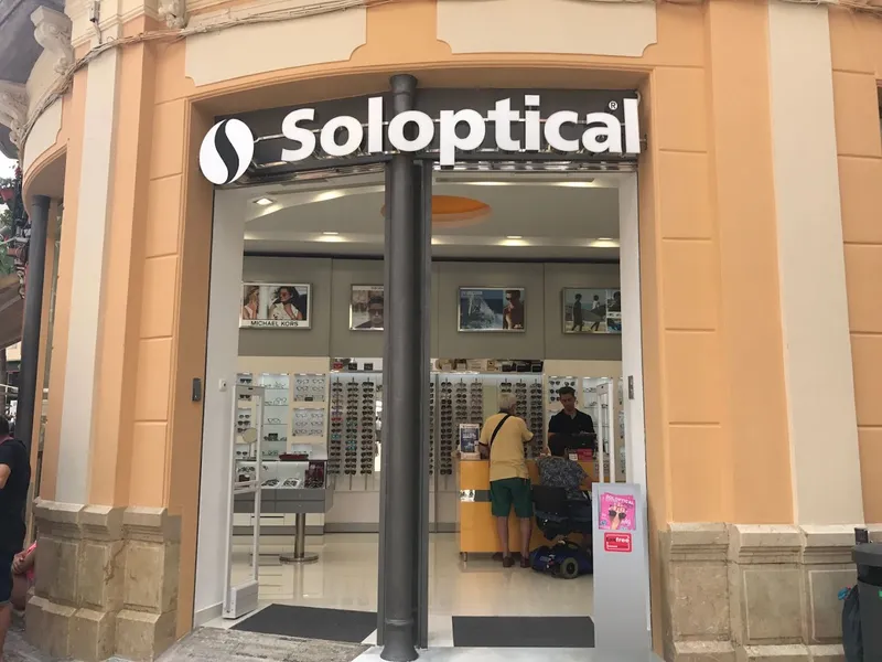 Óptica Soloptical Málaga Calle Granada