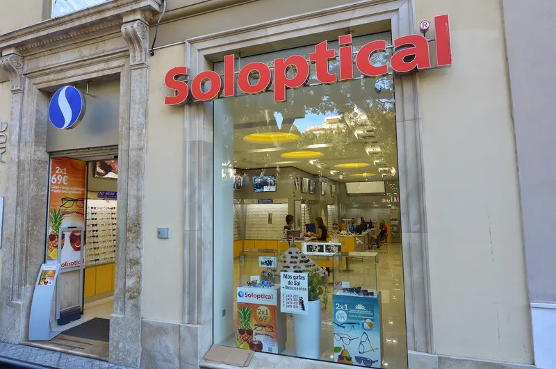 Óptica y Centro Auditivo Soloptical Málaga Nueva Alameda