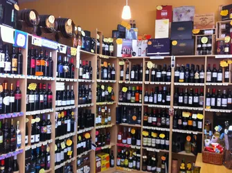 Los 9 tiendas de vinos de Málaga