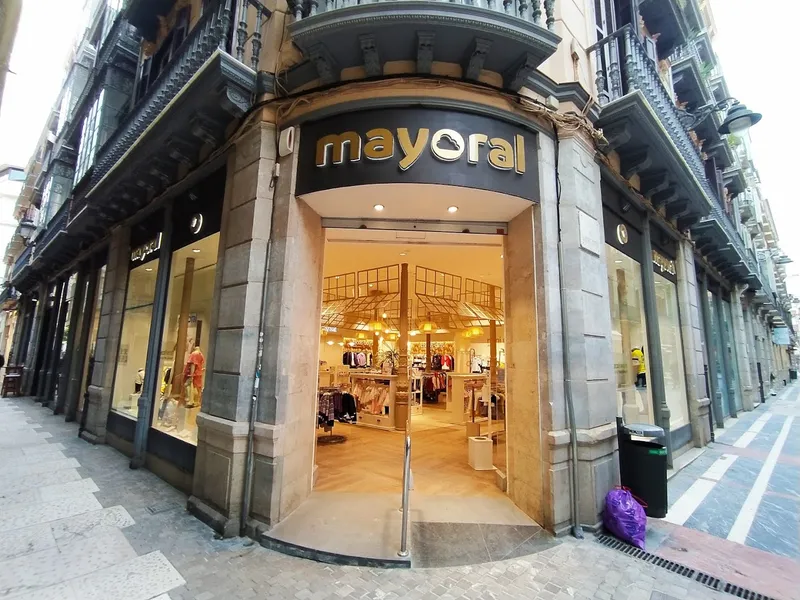 Mayoral - Tienda de Ropa Infantil y para Bebés