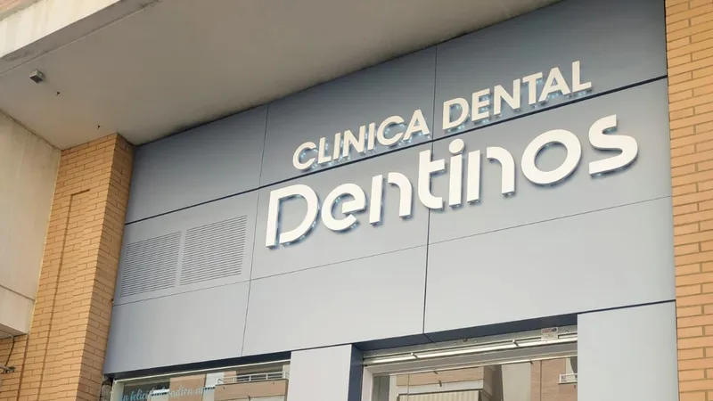 Clínica Dental Dentinos - Teatinos | Málaga