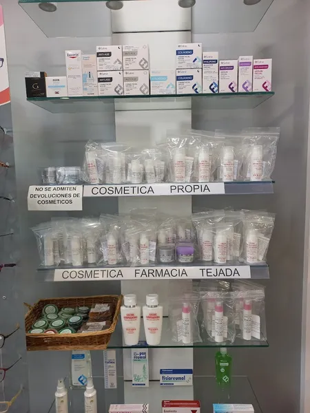 Farmacia Natalia Tejada Vicuña