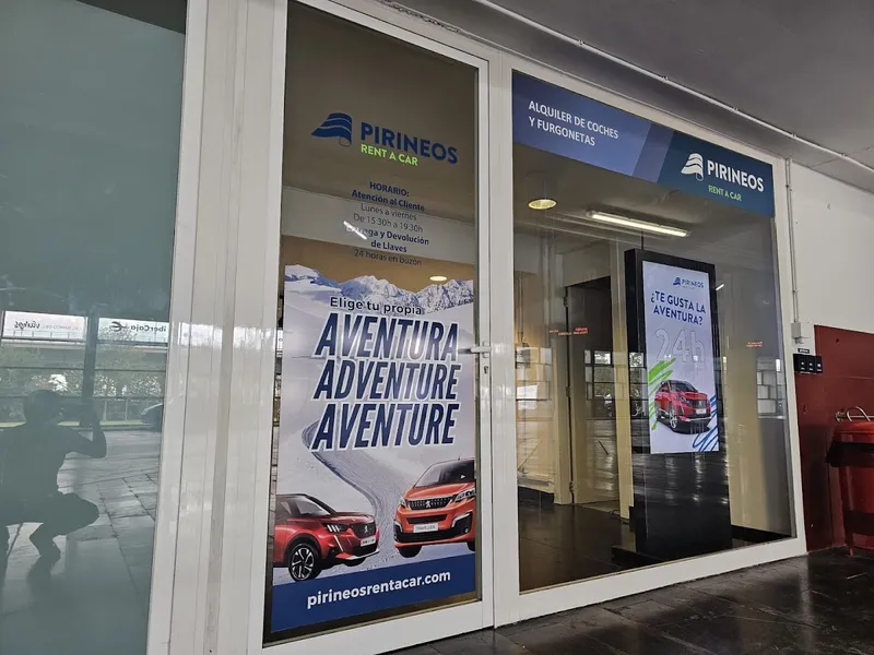 Pirineos Rent a Car - Alquiler coches y furgonetas Estación Delicias Zaragoza