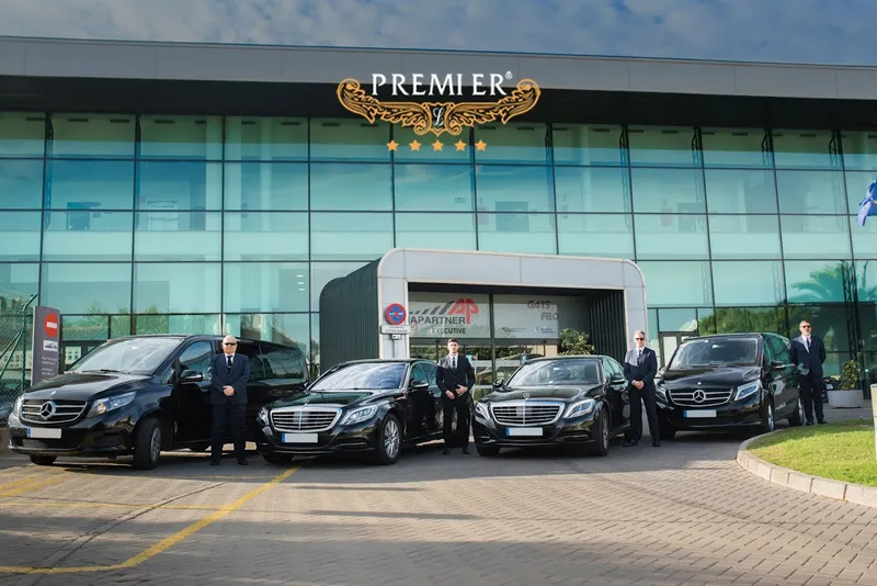 Alquiler de coches con conductor. Transfer | Limousines-Premier