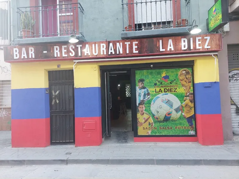 Restaurante latino La Diez