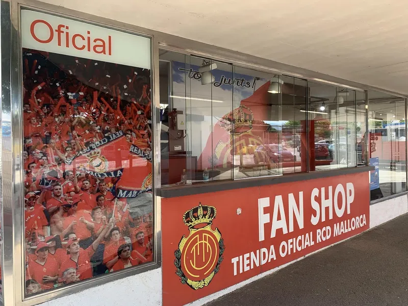 Tienda oficial RCD MALLORCA (Son Moix)