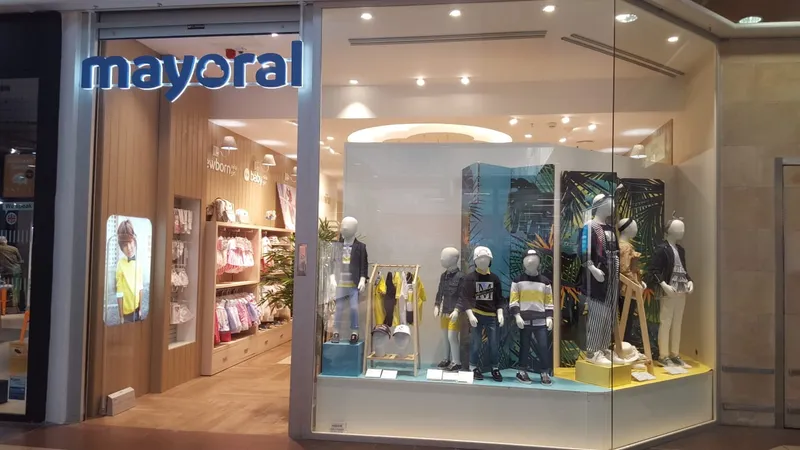 Mayoral - Tienda de Ropa Infantil y para Bebés