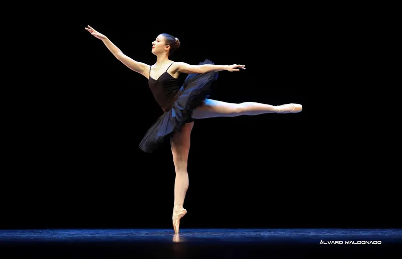 Academia De Danza On Stage