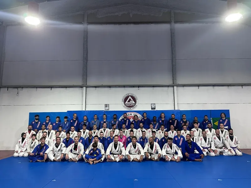 Gracie Barra_ Jiu Jitsu _Grapling( NO GI) MMA