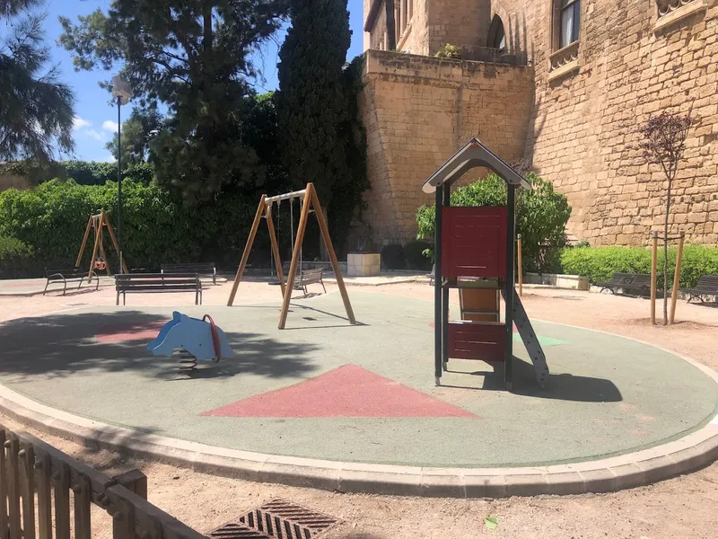 Parc infantil Dalt Murada