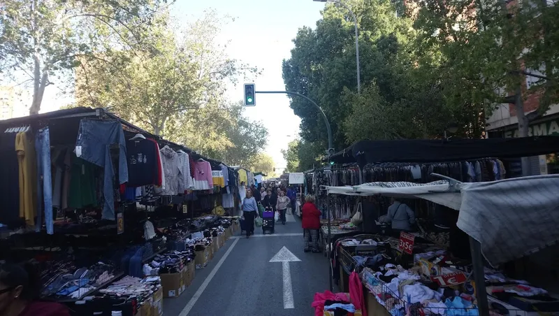 Mercado al aire libre de los Jueves