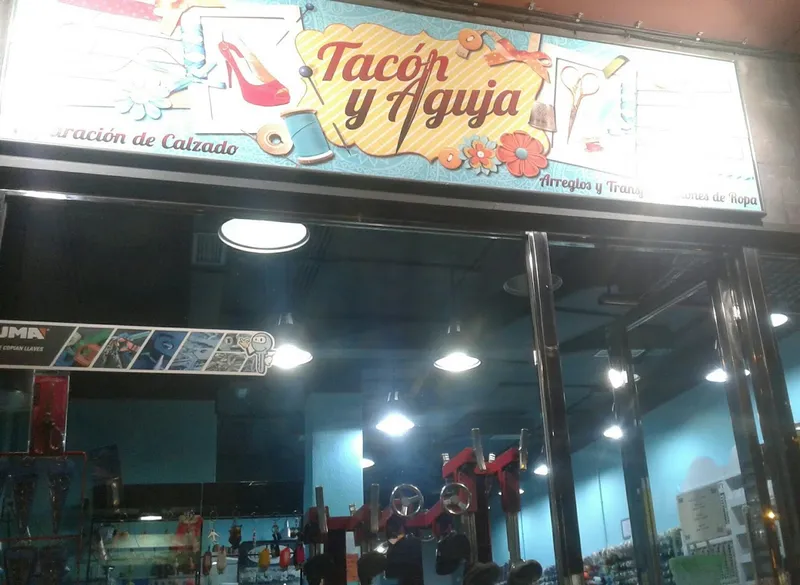 Tacón y Aguja