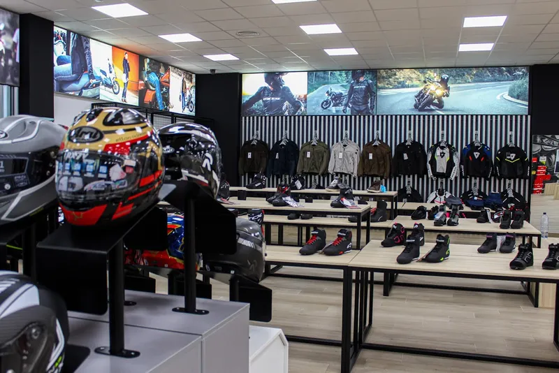 Tienda y Taller de Reparación Motos EuroBikes en Murcia